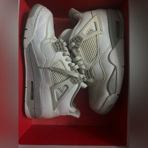 Jordan 4